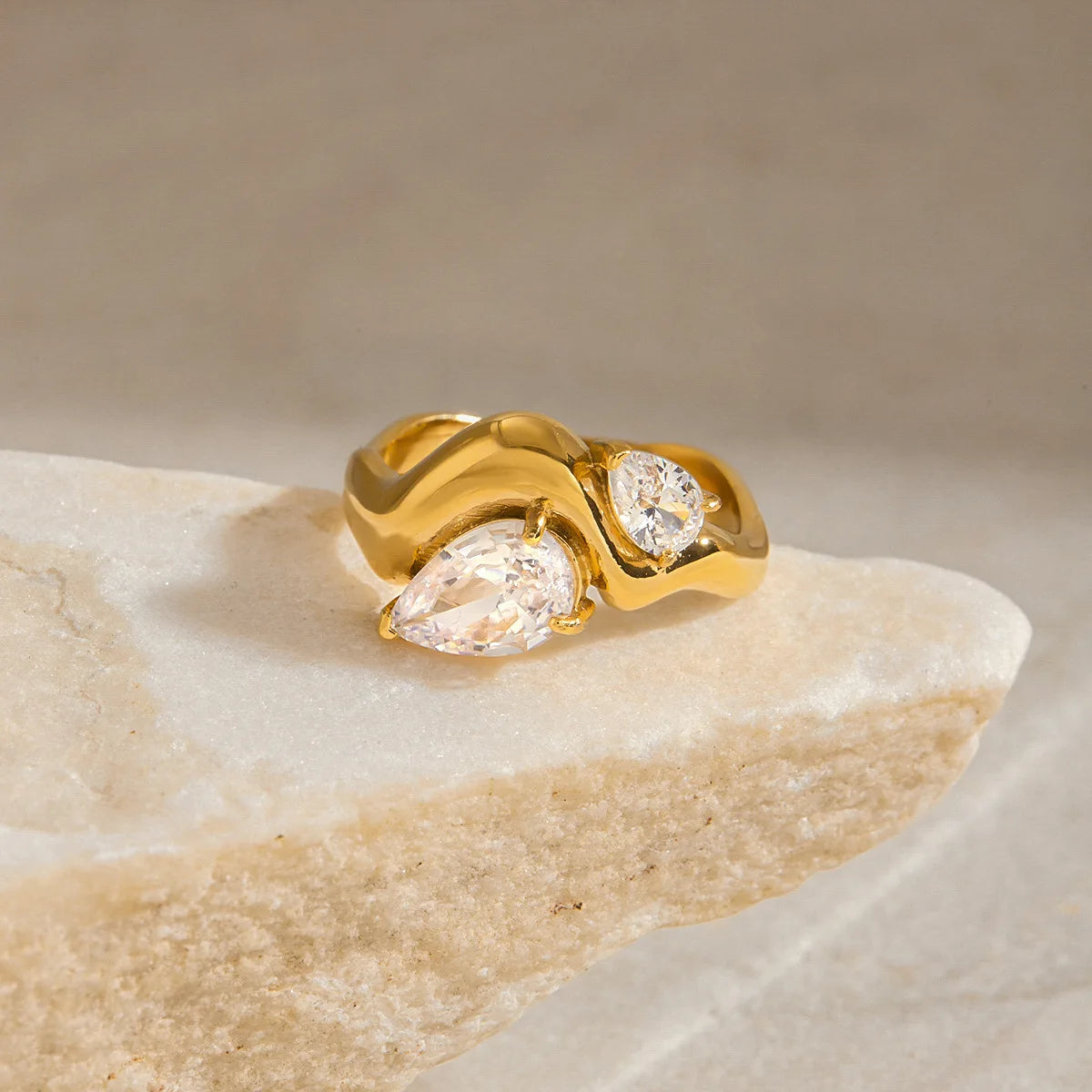 Minimalist 18K Gold Color Plated Stainless Steel Zircon Ring Twistable Stackable Ring