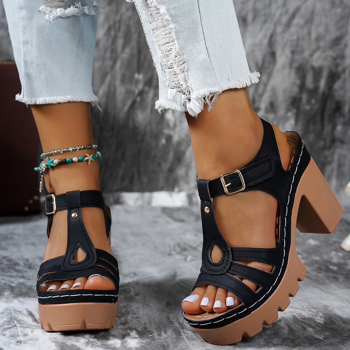 New Ethnic Style Roman Car Line Sandals